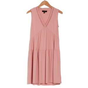 Laundry by Shelli Segal Tiered Rib Knit V-Neck Dress